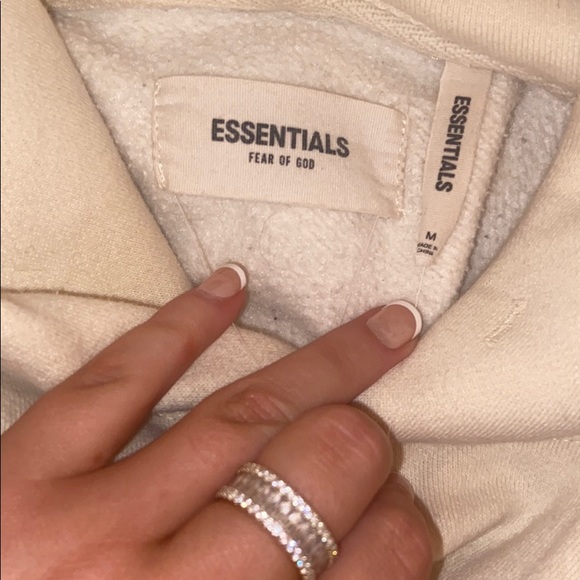 ESSENTIALS FOG HOODIE - Picture 3 of 7